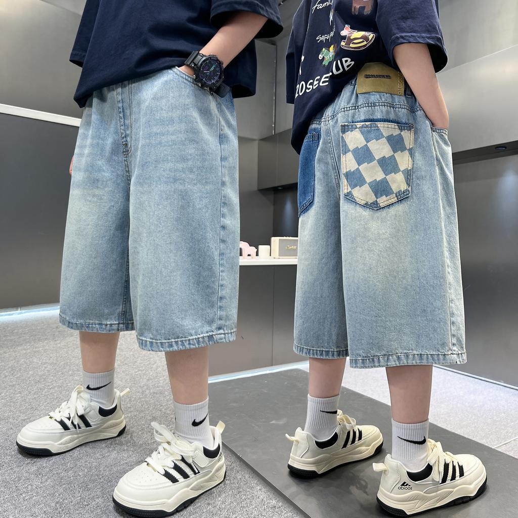 American style trendy denim shorts for boys in summer, lightweight five quarter pants, 2026 new mid to large size children's handsome pants
