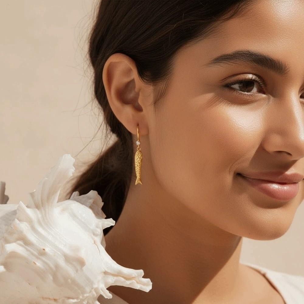 1 pair Exquisite Plated Fish Eardrops DIY Golden Fish Earrings Mini Metal Carp Earrings for Gifts