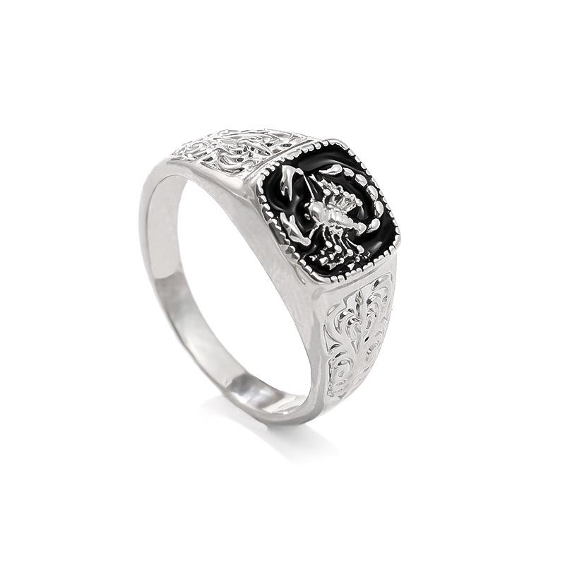 Bague Vintage Audacieuse pour Homme Incrustée de Diamants