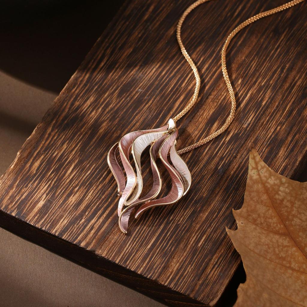 Nouveau pendentif géométrique creux en émail couleur, chaîne de cou pour femme, article de ligne irrégulière de haute qualité