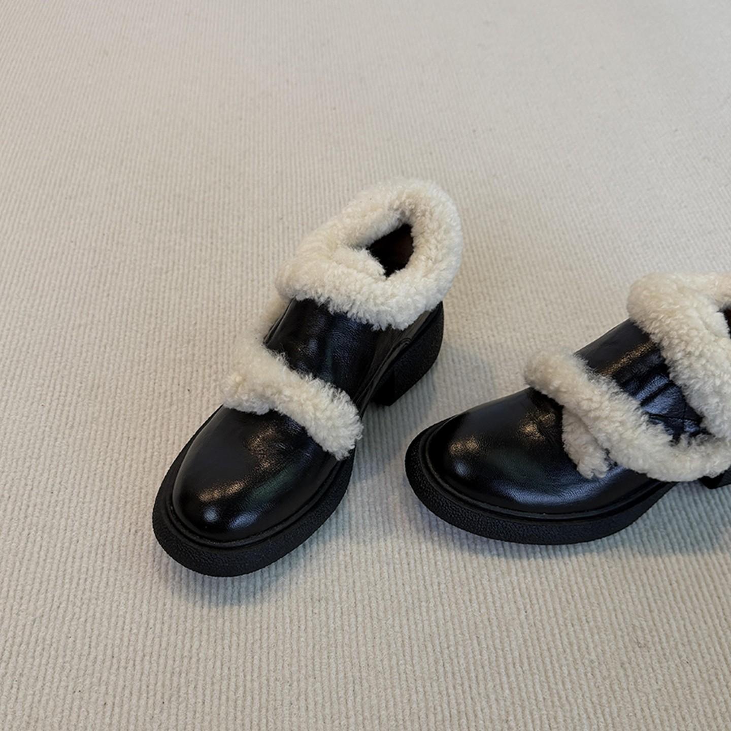 

British style women s thick soled winter fur one lightweight warm anti-cold padded snow boots non-slip wear casual sneakers cotton boots Le Fu shoes 40 чёрный