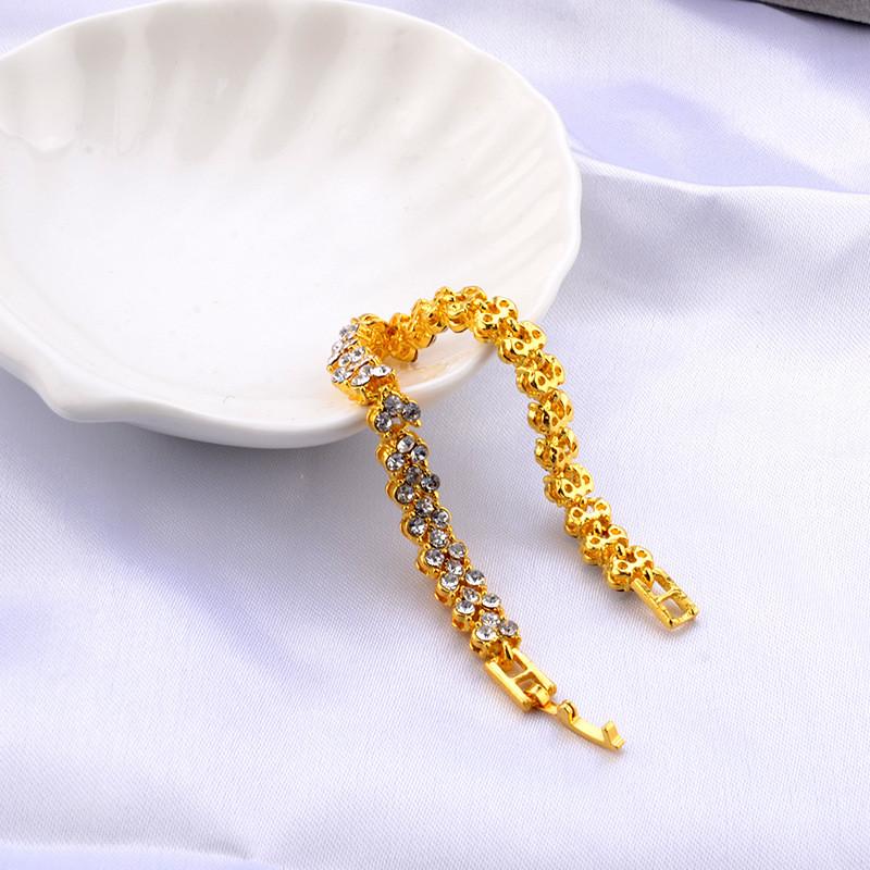 Fashion Crystal Roman Chain Bracelet With Sparkling Water Diamonds For Engagement Parties