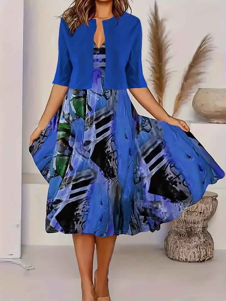 Damenkleid mit floralem Print, Kurzarm-Cardigan und rosa Rosendesign