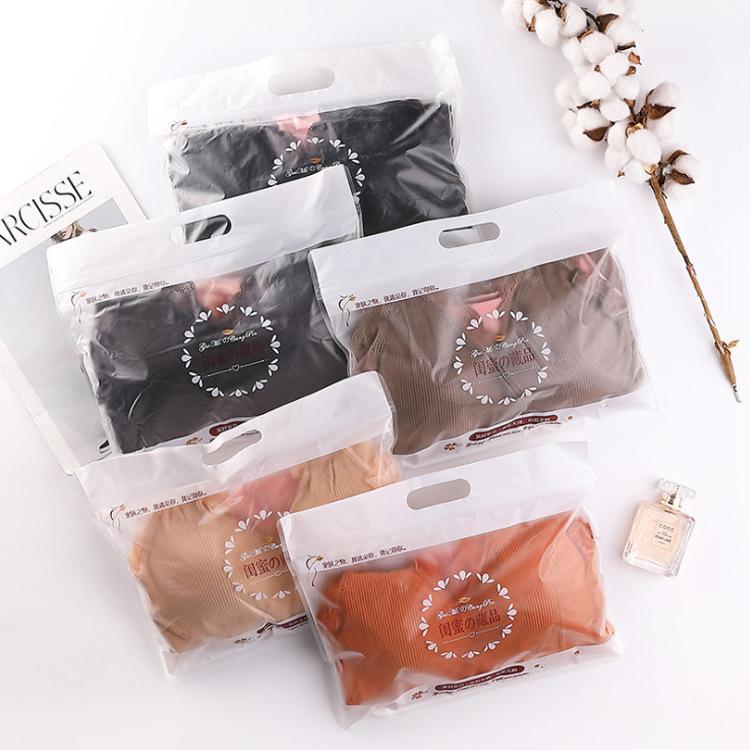 Women's Plus Size Thick Lace Thermal Vest with Velvet Lining