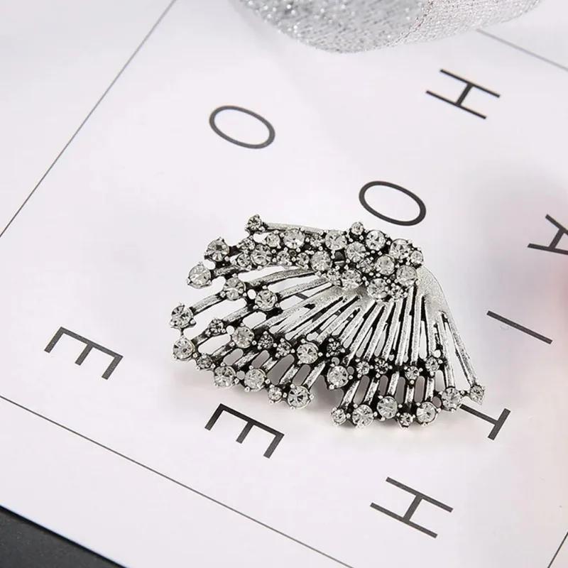 1Pc Vintage Fan Shape Rhinestone Asymmetric Earrings Ear Jacket Women Jewelry