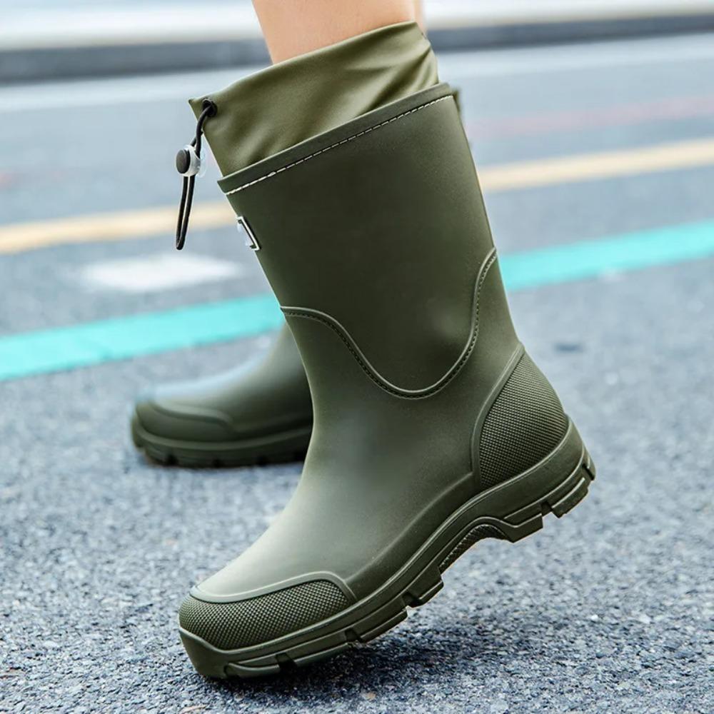 Rain Boots For Men Gum Fishing Non-Slip Man Shoes Cheap Middle Tube Water Shoes Outdoor Wear-Resistant Garden Outdoor Work Shoes