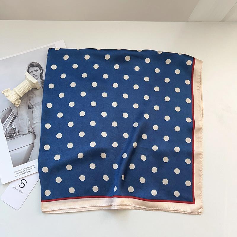 Vintage cashew flower square scarf decorative pants scarf hip-hop small scarf men and women paisley pattern silk scarf women