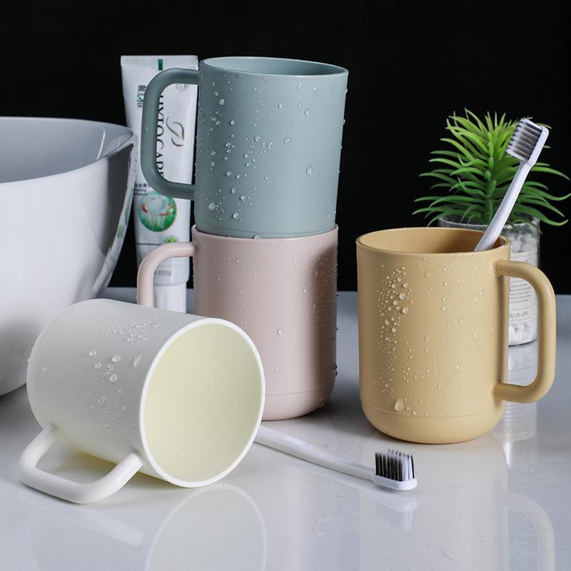 Large Capacity Plastic Toothbrush Holder Cup With Handle Modern Bathroom Mouthwash Cup For Home Hotel Travel Dormitory