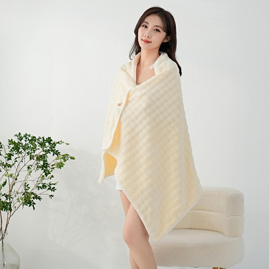 Coral Fleece Bath Towel, Thickened and Enlarged 90 * 170, Covering The Body. Adult Quick Drying and Absorbent Swimming Gift Bath Towel