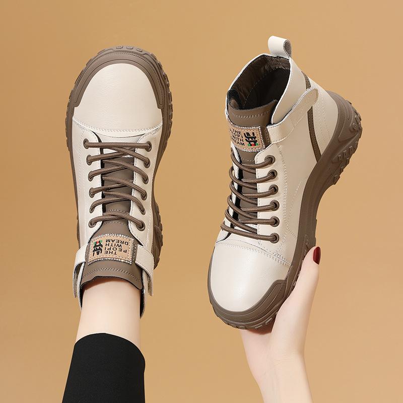 High-top shoes Martin boots women's soft leather autumn and winter new Korean version short boots sports casual shoes fashion flat women's shoes