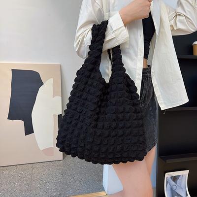 Trendy Shoulder Bag Niche Design Cloud Pleated Tote Bag Simple Waffle Large Capacity Armpit Bag