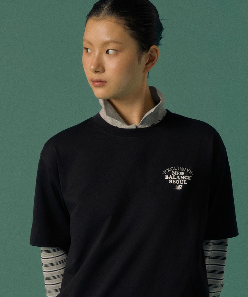 Nyuballanseu Nbneg3A073 / Uni Nb Seoul Landmark Short Sleeve T-Shirt (Black)