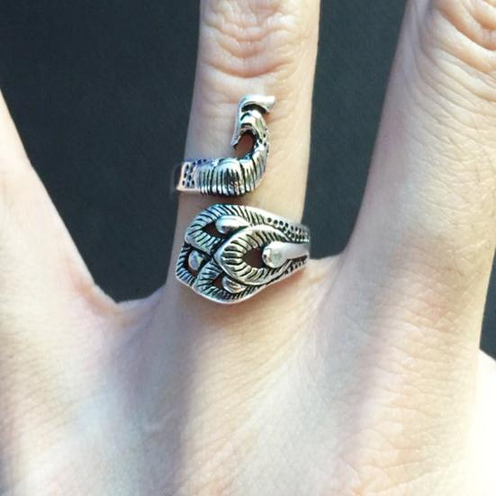 Unisex Retro Adjustable Phoenix Shape Yarn Knitting Accessory Open Finger Ring