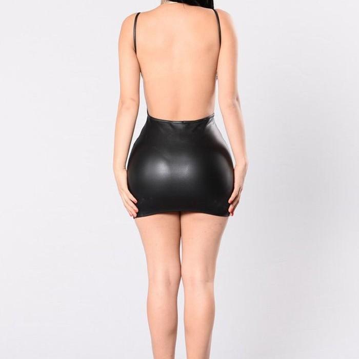 Plus Size Sexy Bezchrbtové Body z Patentovej Kože s Dizajnom Obopínajúcim Boky