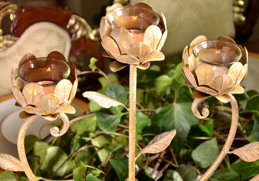 Goldener Kerzenständer für 5 Kerzen im Glamour Chic Stil