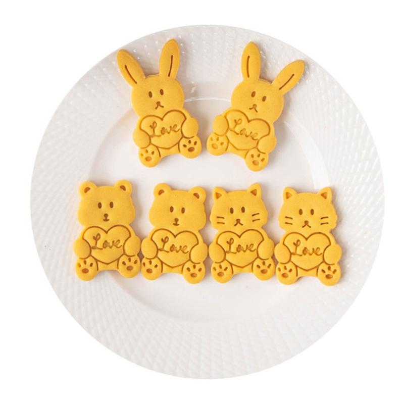 Plastic Cookie Cutters In Cartoon Animal Shape Easy To Clean And Store Perfect For DIY Valentine Treats