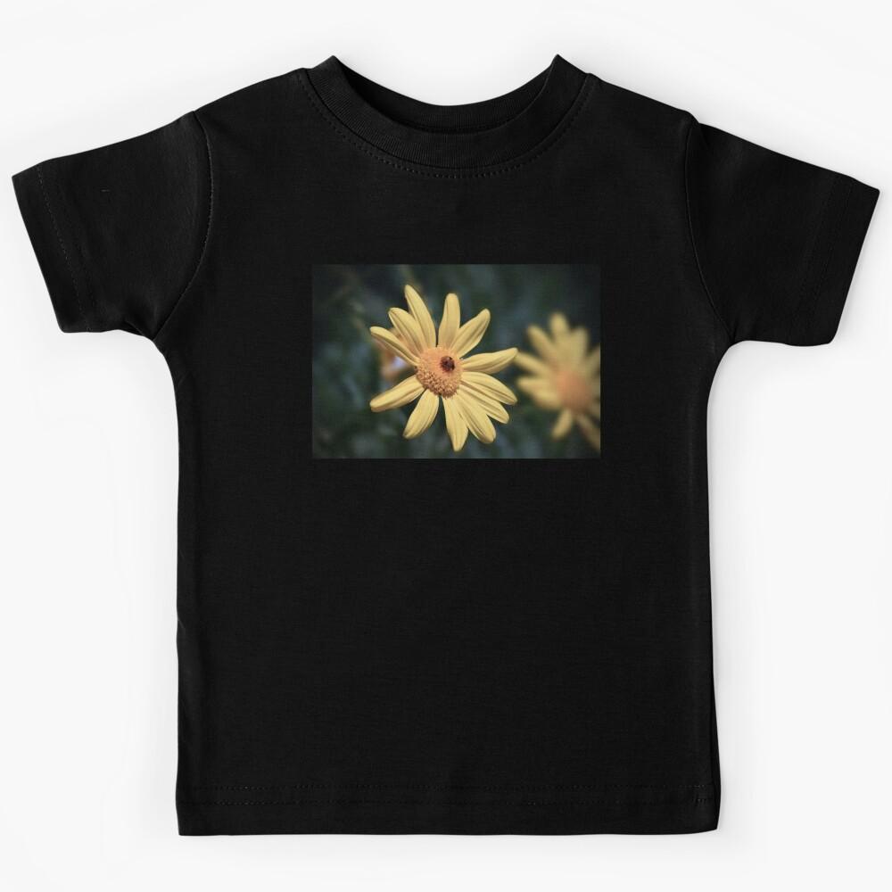 Ladybug on Daisy photograph, Lady bug on yellow daisy Kids T-Shirt 160