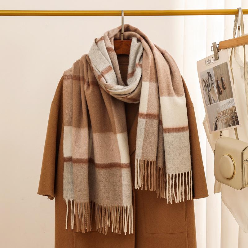 Autumn and winter new 100 wool scarf women's light luxury high-end plaid shawl versatile enlarged thickened warm scarf