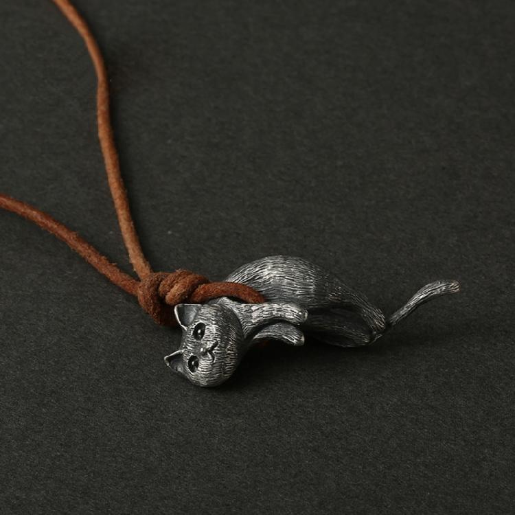 Cute Cat Pendant Necklace Animal Collarbone Necklace Statement Jewelry Gift