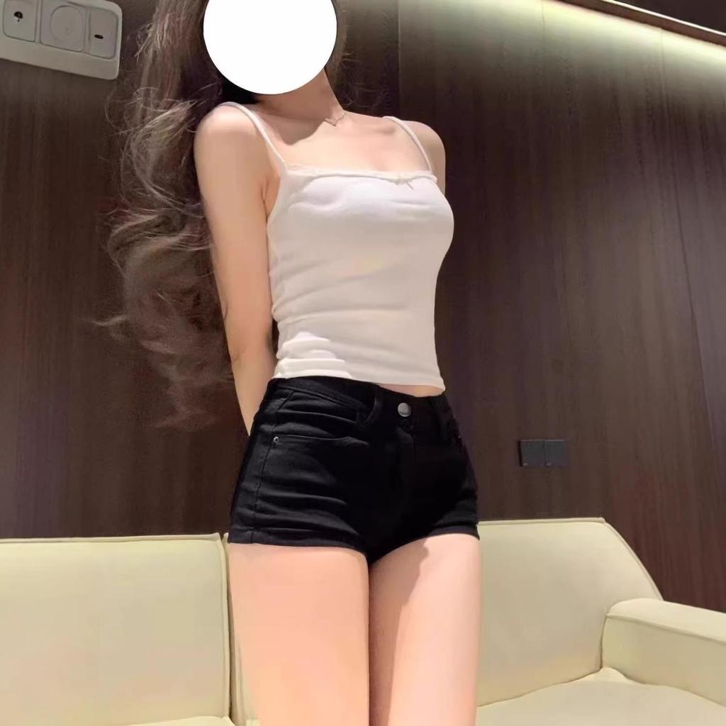 2026 Summer High-Waisted Slimming Retro Denim Shorts for Women - Sexy, Loose, Ultra-Shorts in Hong Kong Style