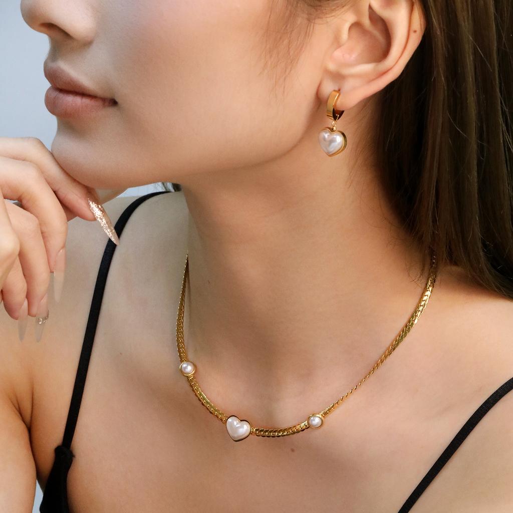 Fashion Stainless Steel Earrings Necklace Women's Light Luxury High-end Love Jewelry Set