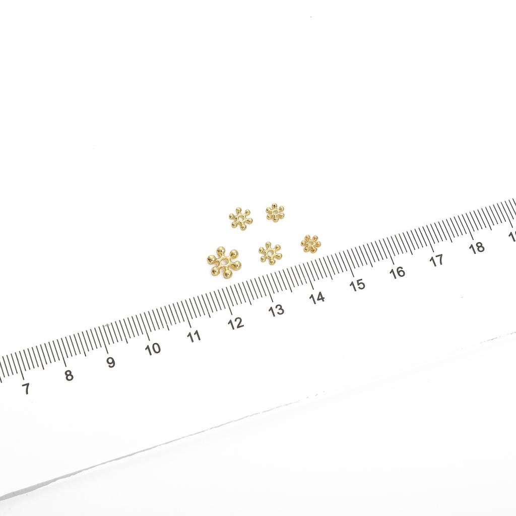 10 stk kobber snøfnugg skillevegg charms for DIY smykker å lage håndverk tilbehør