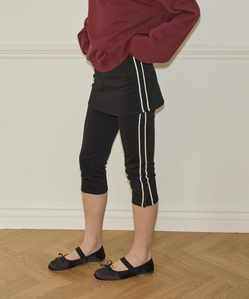 SALON DE YOHN Line Point Skirt Pants_ Black