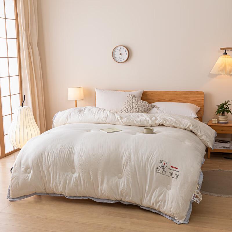 

WOODPECKER PLOVER Bubble Crepe Winter Quilt 200cm x 230cm