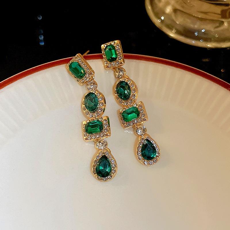 Retro Court Style Silver Needle Zircon Flower Fringed Earrings Light Luxury High-end Stud Earrings Simple Fashion Temperament Earrings