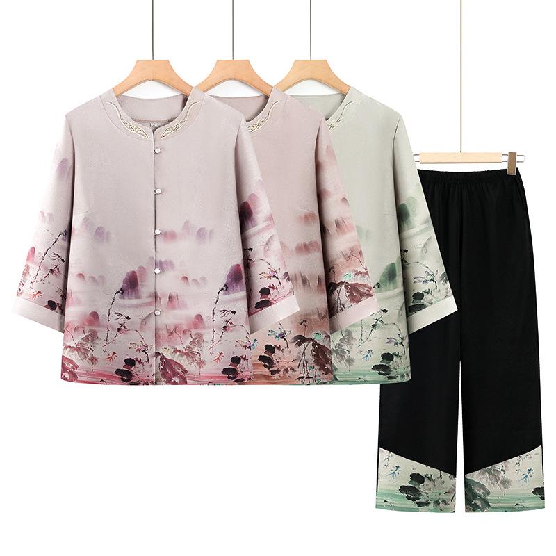 Elegant 2026 Spring Two-Piece Suit for Middle-Aged & Elderly Women - Stylish Top & Casual Fashion.