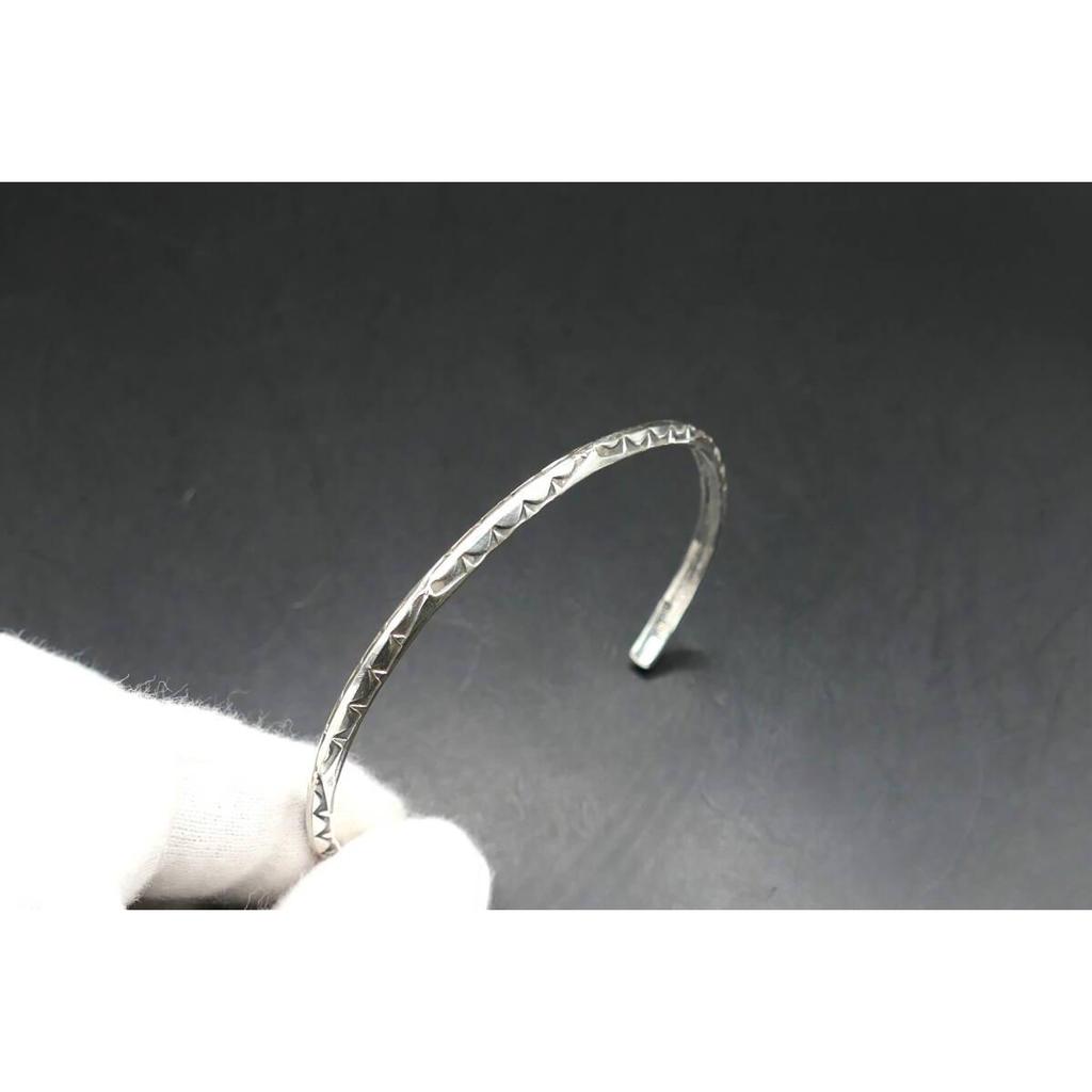 Used Beautiful Item Navajo Sterling Bangle Indian Jewelry
