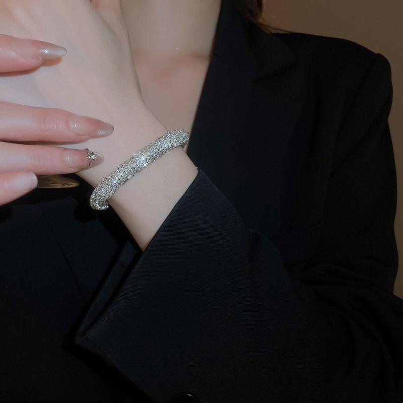 Sparkling Rhinestones Threaded Round Open Bangle Bracelet Adjustable Metal Wrist Jewelry Gift For Women Lady