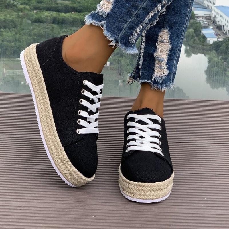 Fashion 2025 new fashion casual fashion flat shoes women thick soles comfortable fashion personality woven wind casual single shoes