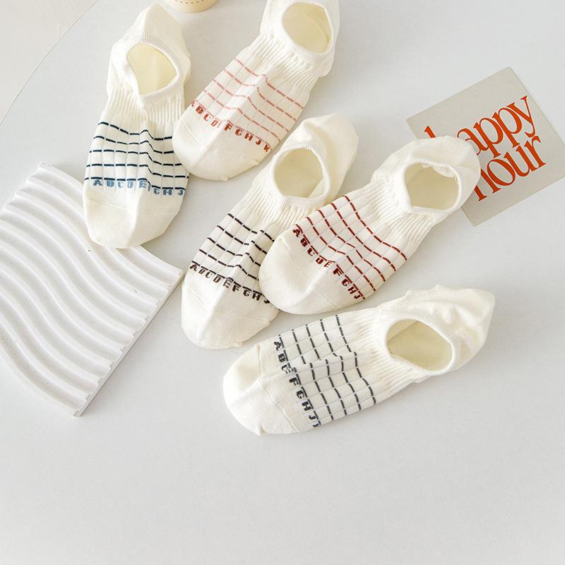 Striped Women's Non-falling Socks Go Well with Summer Thin Cotton Socks, Casual Women's Boat Socks, Low-top Shallow Invisible Socks