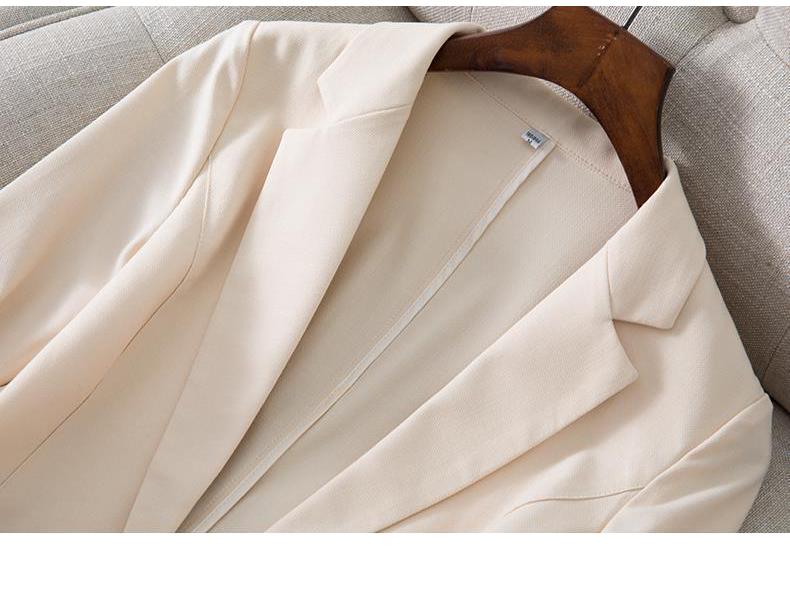 White Korean Slim-Fit Women's Blazer - Spring/Summer 2025