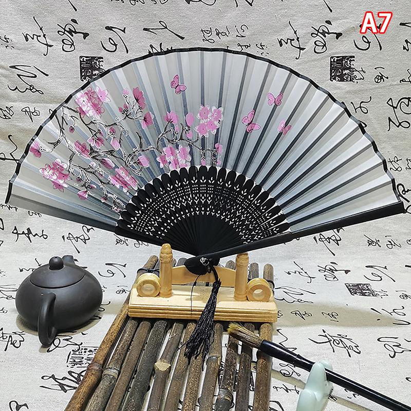 Vintage Chinese Style Folding Fan Bamboo Hand Fan Wooden Shank Classical Dance Fan With Tassel Elegent Female Fan Home Decor