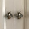 6pcs Vintage Antique Polished Bee Cabinet Handles Retro Beehive Style Bar-Shape Drawer Pulls for Home Decor and Kitchen Cabinets
