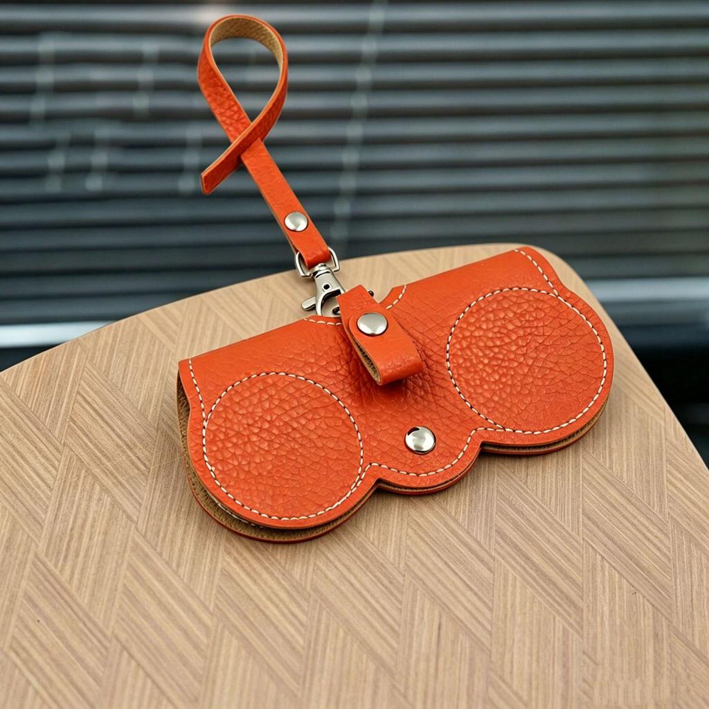 Versatile Genuine Leather Sunglasses Case - Portable & Protective