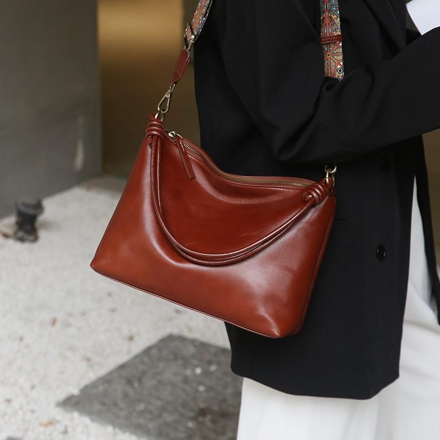 Genuine leather women's bag Korean version versatile first layer cowhide women's underarm wide shoulder strap single shoulder soft leather bucket bag