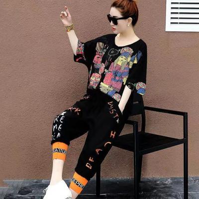 2 Pcs/Set Women T-shirt Trousers Set Hip Hop Style Print V Neck Half Sleeve Top Ankle-banded Cropped Pants Streetwear Clothes Travel Daily Outfit