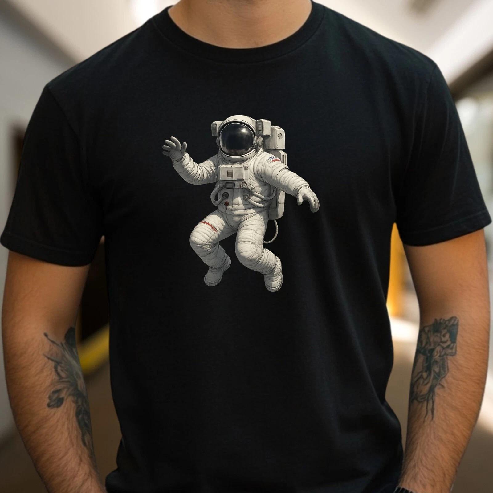 T-Shirt Herren Astronaut schwebt im Weltraum Motiv Baumwolle Größe S bis 5XL M