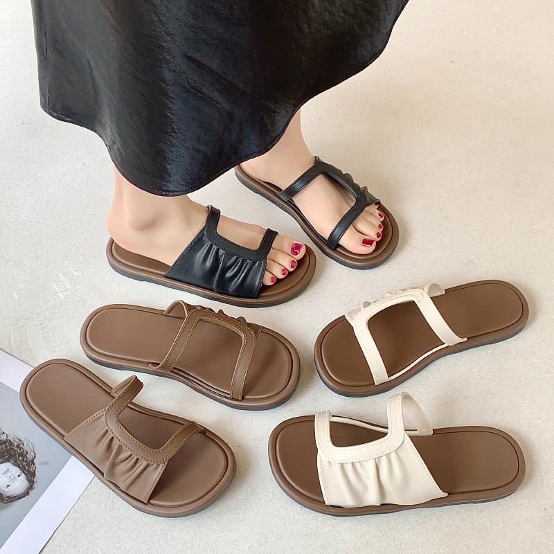 Women's Summer Non-Slip Flat Flip Flops - Popular Fashion Beach Slippers