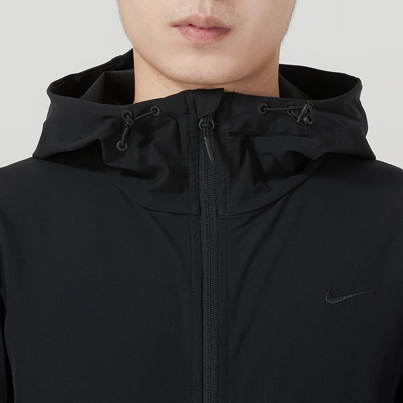 Nike Men's Woven Hooded Jacket