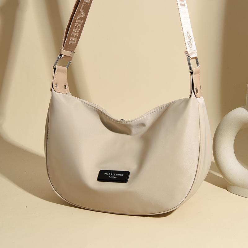 Einfache Damen-Umhängetasche, Lässige Crossbody-Tasche, Damen-Achseltasche, Nylon-Umhängetasche Geeignet für den täglichen Gebrauch und zum Einkaufen