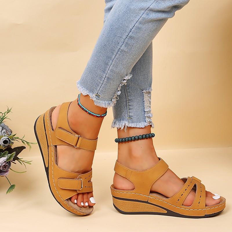 Fashion Women's Fashion Slope Heel Sandals Summer New Round Head Open Toe Thick Soles Anti-slip Wear-resistant Heel Shoes