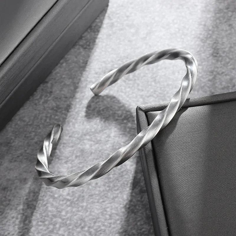 Fashionable Wings Feather Adjustable Cuff Bracelet for Men Trendy Open Design Lucky Jewelry Gift