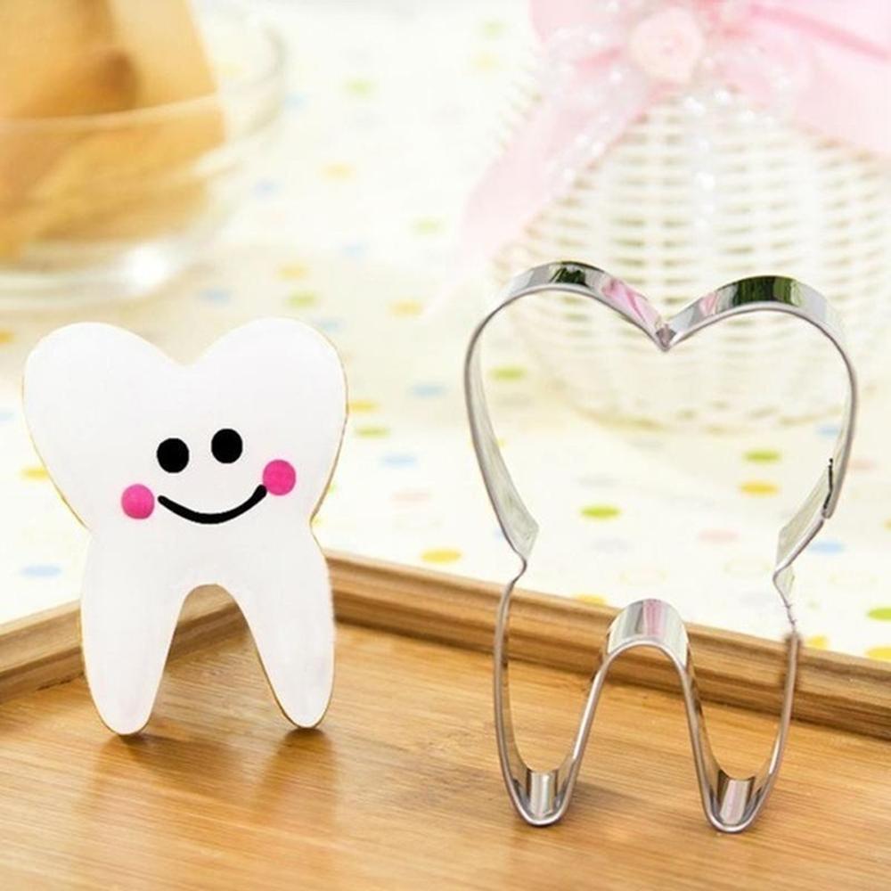 DIY Tooth Shape Cookie Cutters Mold Cute 3D Animal Kitty Cat Biscuit Mold for Kids Children Bakeware Cookie Stamp Baking Tools
