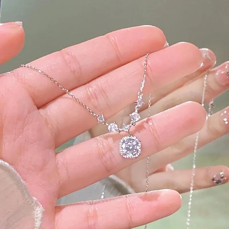 Luxurious Square Pink Zircon Pendant Necklace For Women Fashionable Personalized Daily Accessory Party Jewelry Birthday Gifts