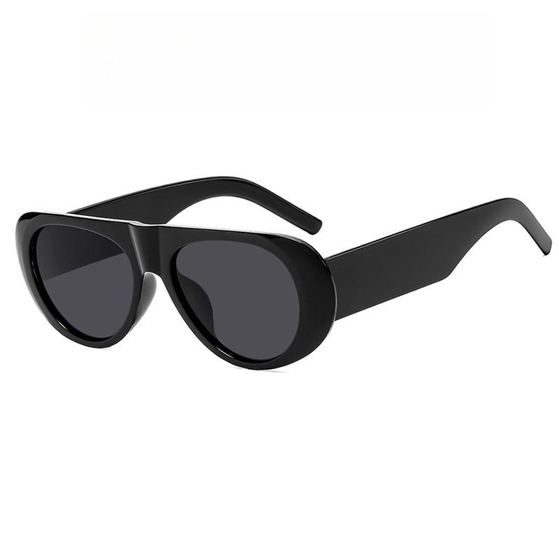 New Fashion Oval Pilot Sunglasses Women 2026 Trendy Vintage Ocean Sun Glasses Retro Shades Summer Traveling UV400 Eye Protection