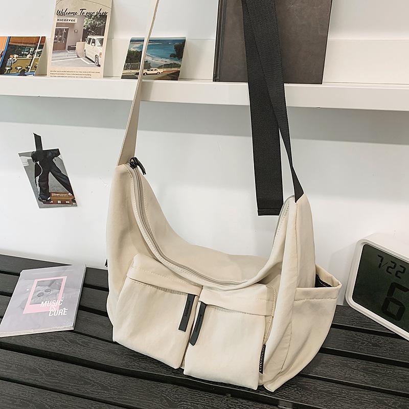 Nylon cloth bag women's large-capacity new summer versatile niche shoulder messenger bag commuter dumpling bag